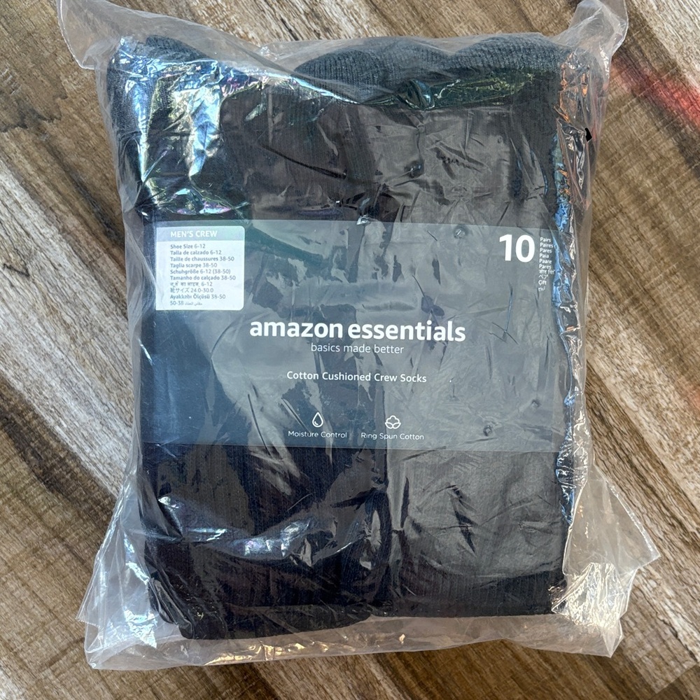 Amazon Essentials Men's Black Crew Socks